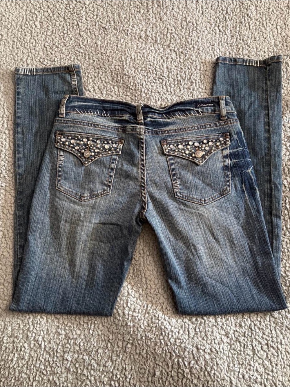 L.A. idol Women's Blue Skinny Jeans with Beaded Back Pockets